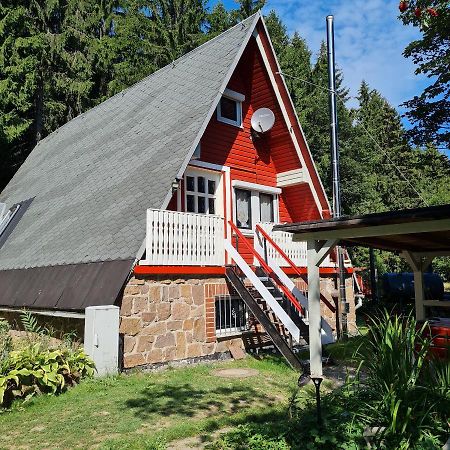 Wanderhuette Zum Bernhardsthal Vila Exterior foto